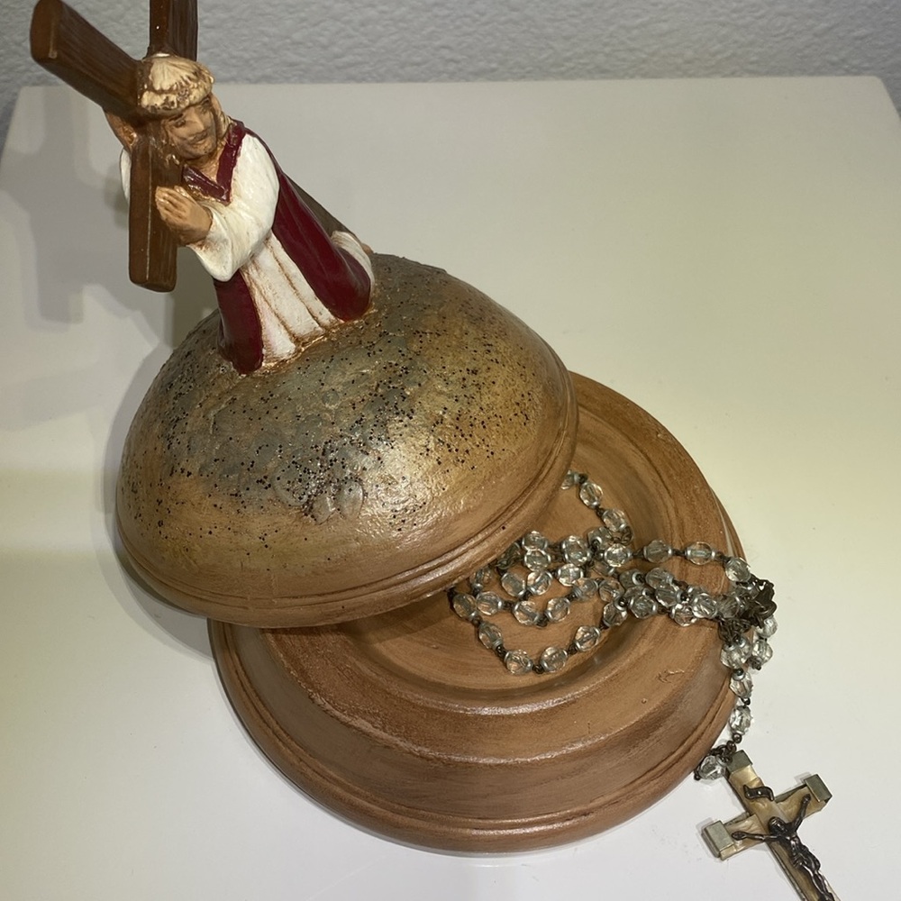 Vintage Handmade Rosary Box with Rosary, Artist makers mark on bottom